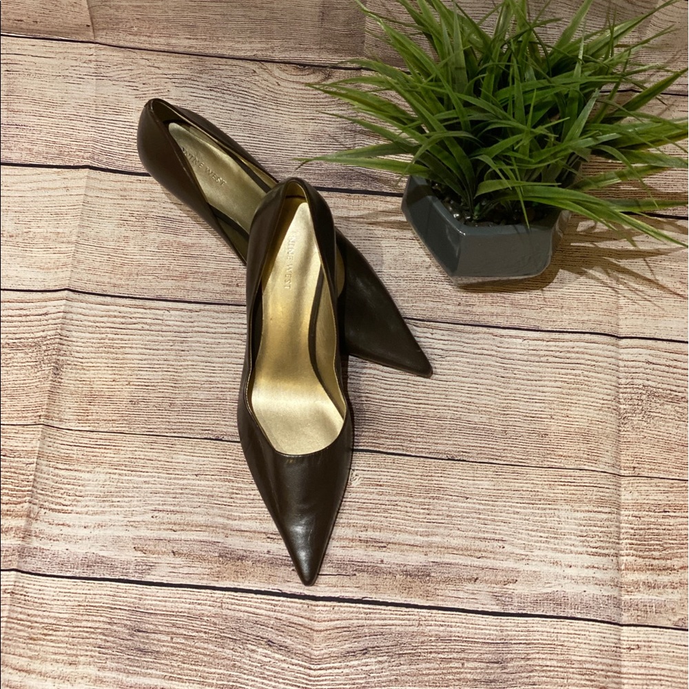 Women’s Nine West Shoe